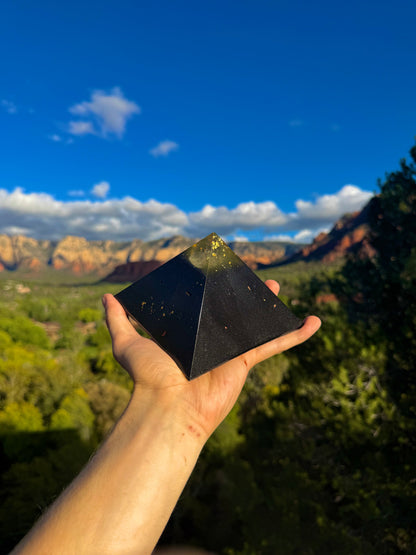 Solar Plexus Black Sun Giza orgone pyramid, top view