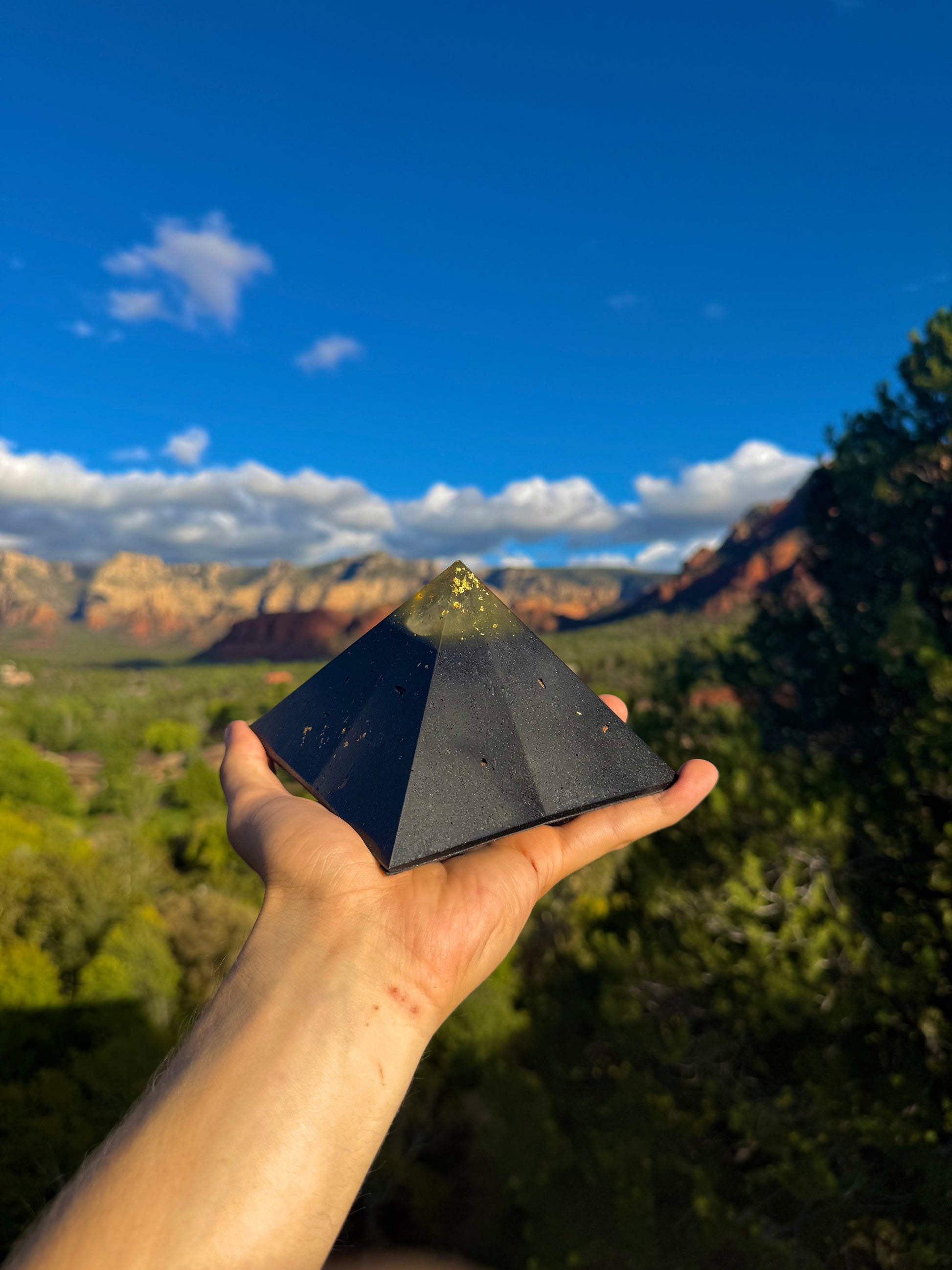 Solar Plexus Black Sun Giza orgone pyramid, capstone detail