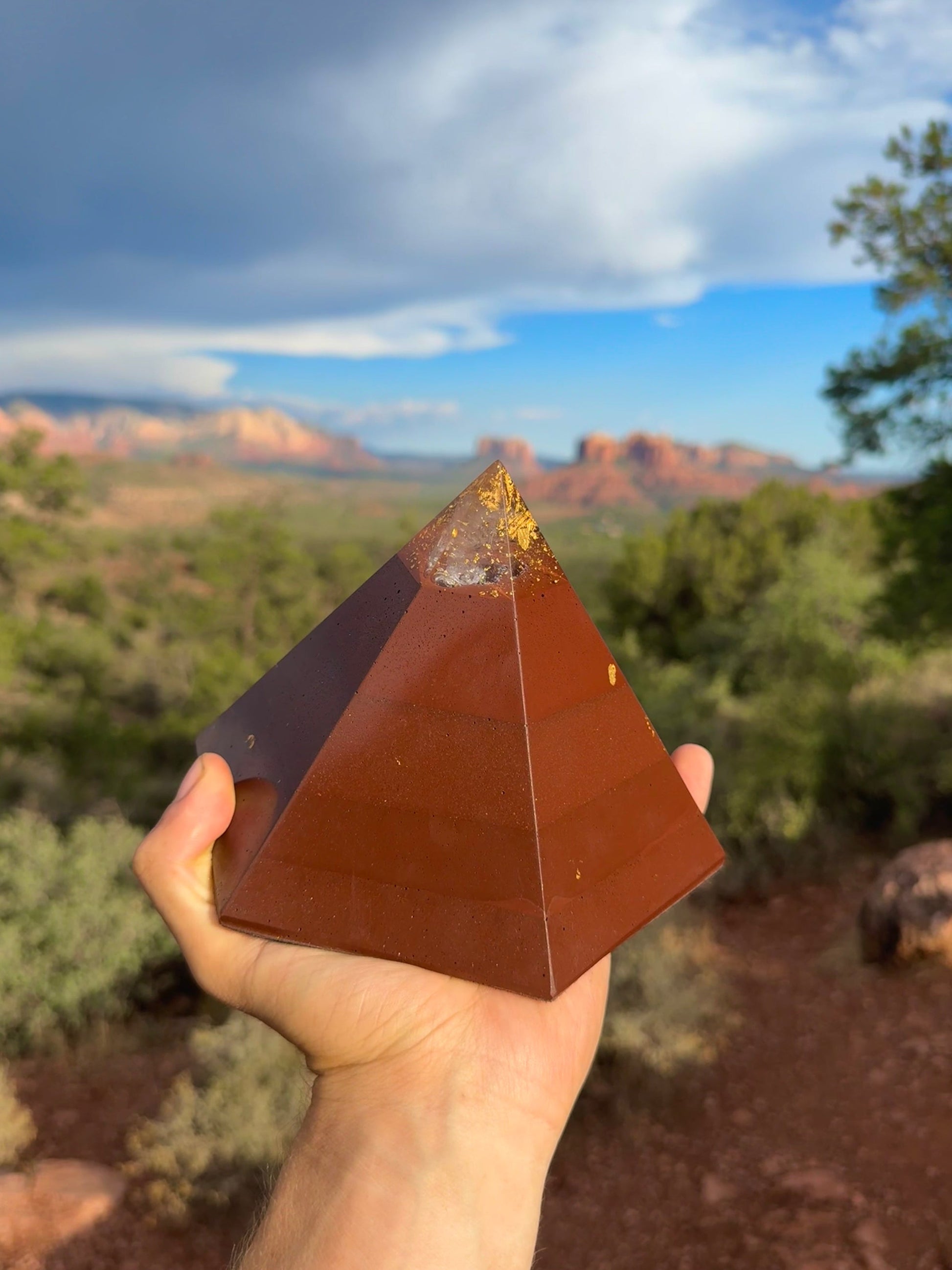 Red Sun Dodecahedron orgone pyramid, detail view