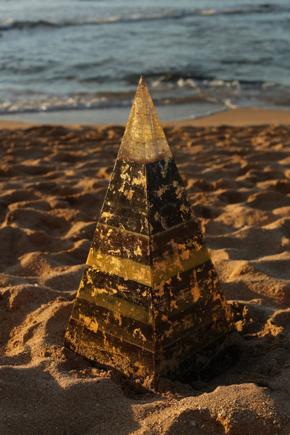 XXL "The One" 8+ Sided 76° Nubian Legendary Pyramid